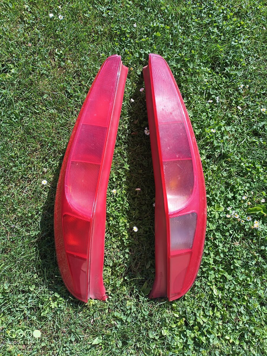 Predám zadné svetla - 4