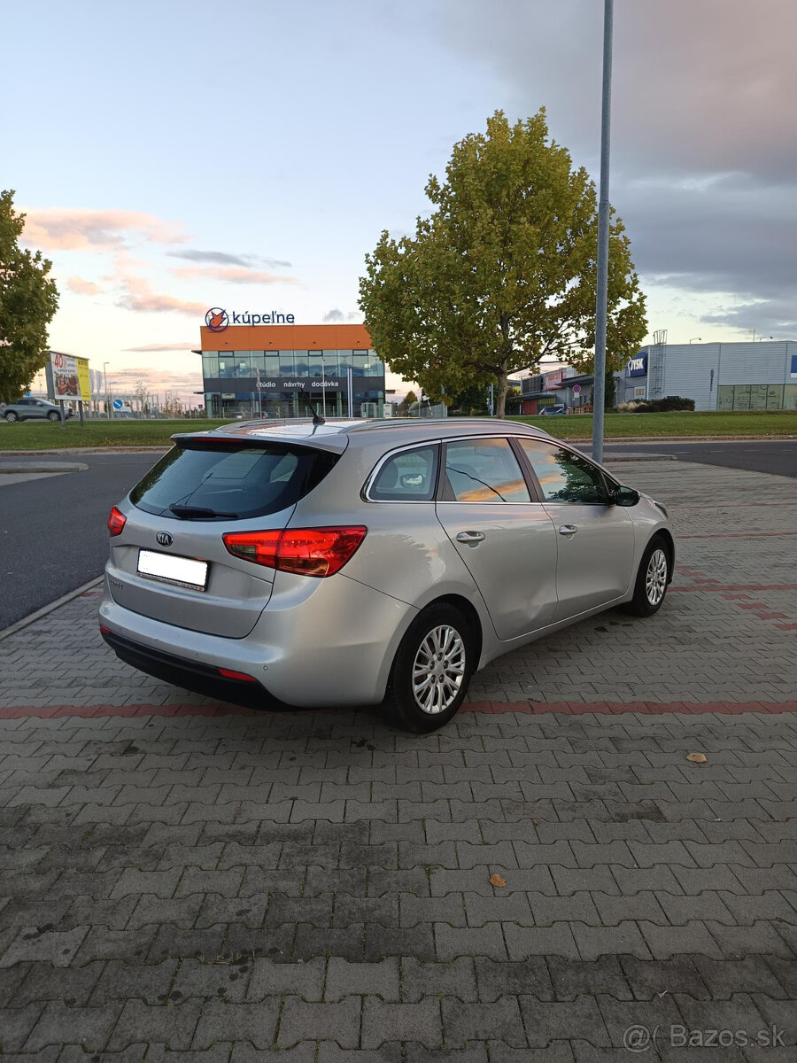 Na predaj KIA Cee´d SW - 4