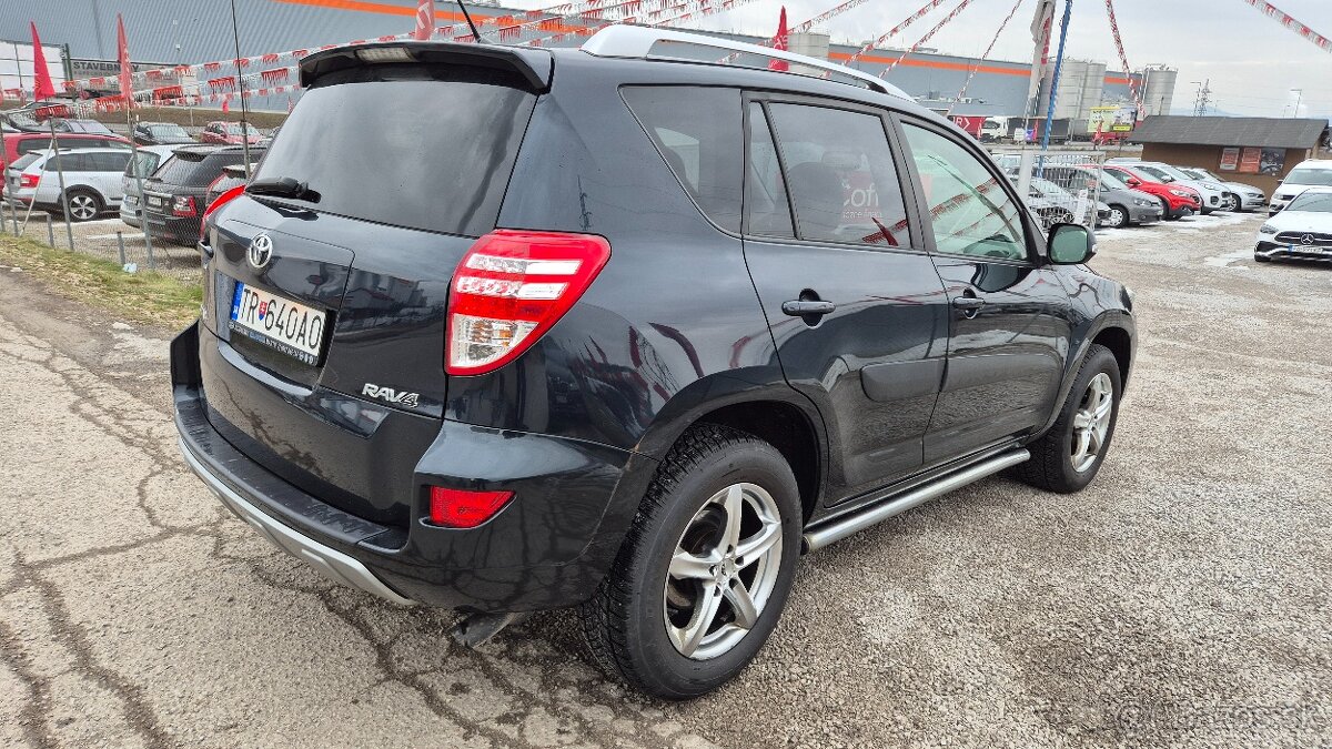 Toyota RAV4 2.2l D-4D 150 Lux - 4