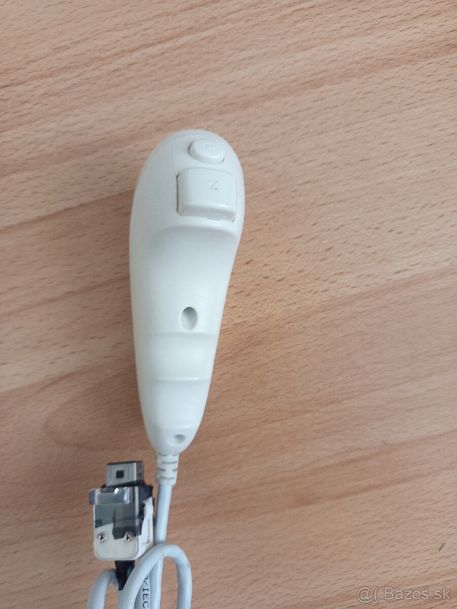 Nintendo Wii - nunchuck po oprave - 4