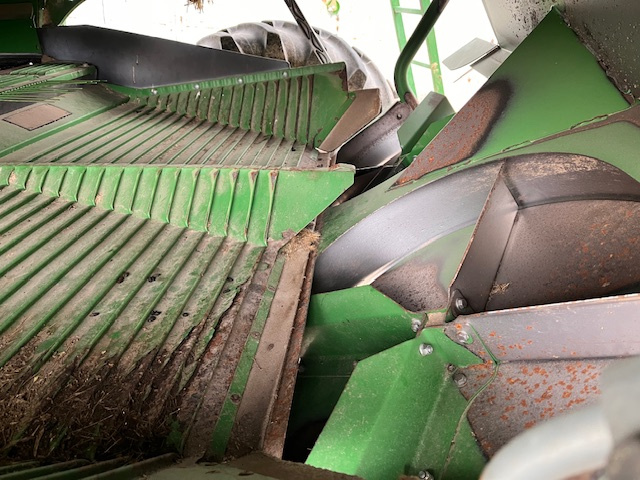 Kombajn John Deere T670i - 4