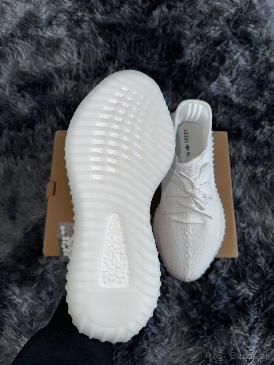 Adidas Yeezy 350 - 4