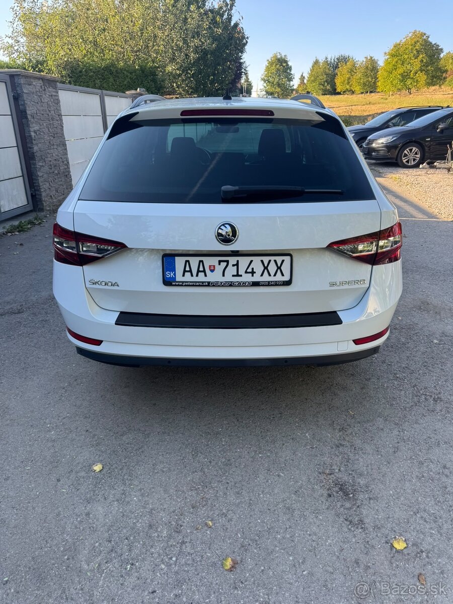 Škoda Superb III Combi - 4