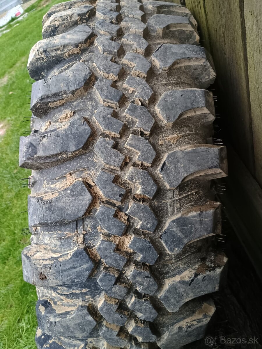38x12.5 R15