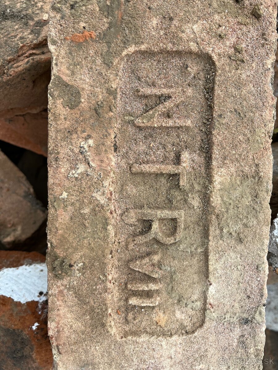 Značkové plné pálené tehly - 4