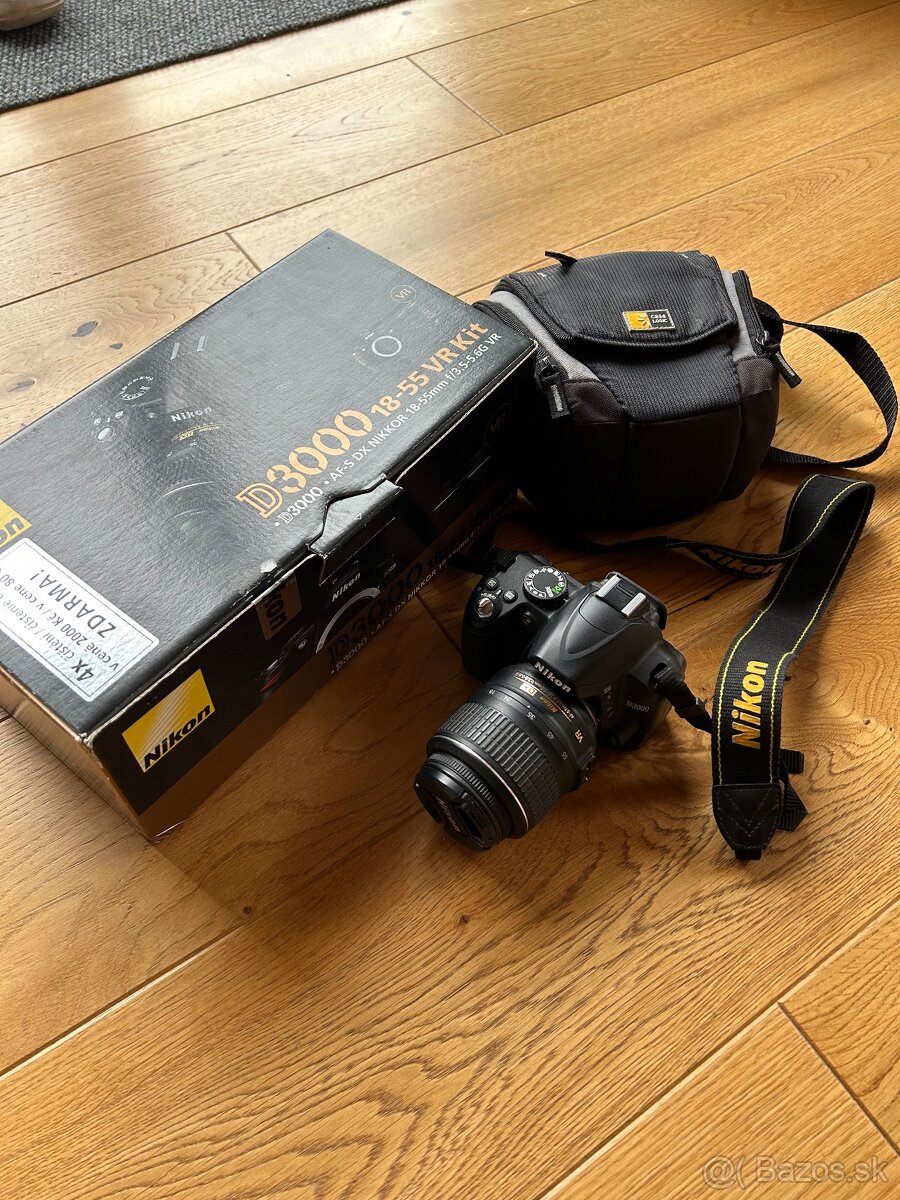 Nikon D3000 - 4