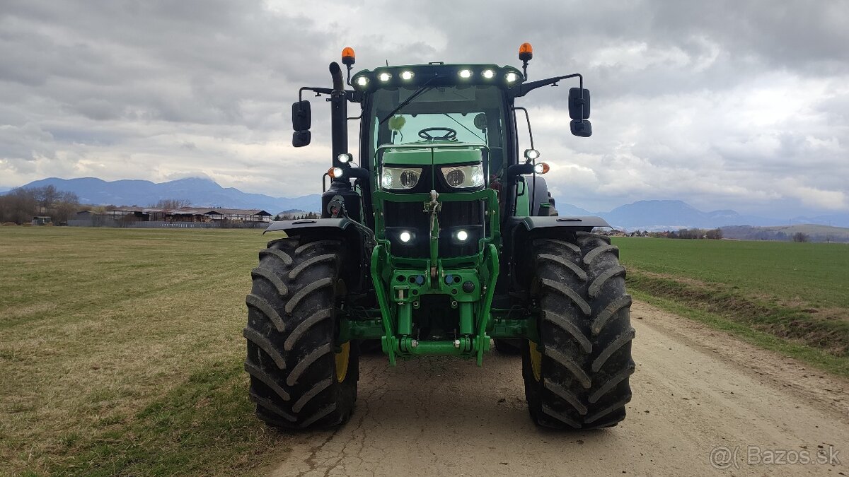 John Deere 6215 R Auto Powr - 4