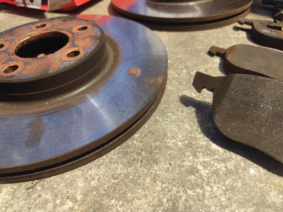 Predám predné brzdy Ford Focus 2 1.8TDCi 85kW - 4