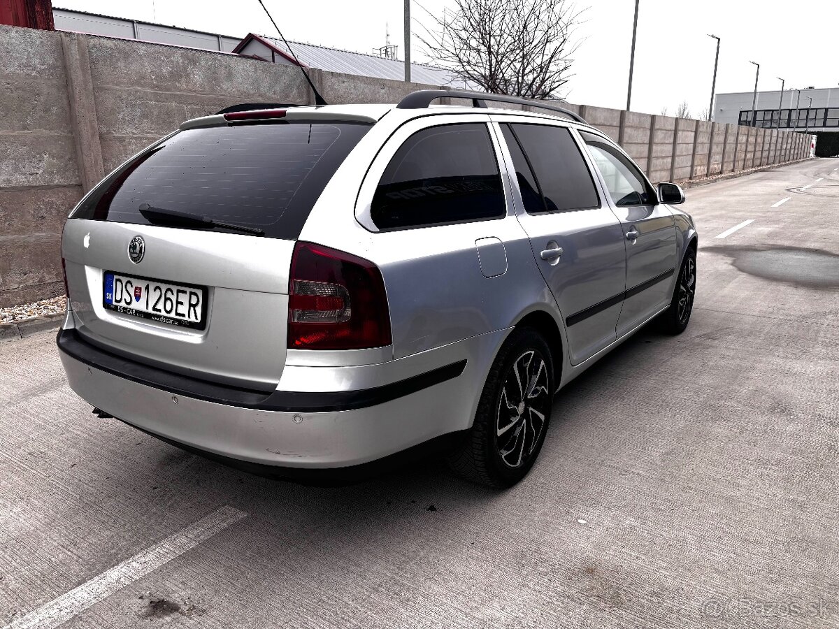 Škoda Octavia Combi 2.0TDI 103kw DSG - 4