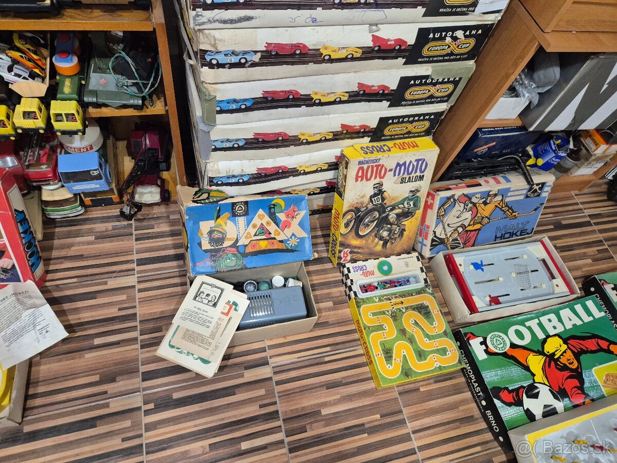 Predam spoloc.hry - 4