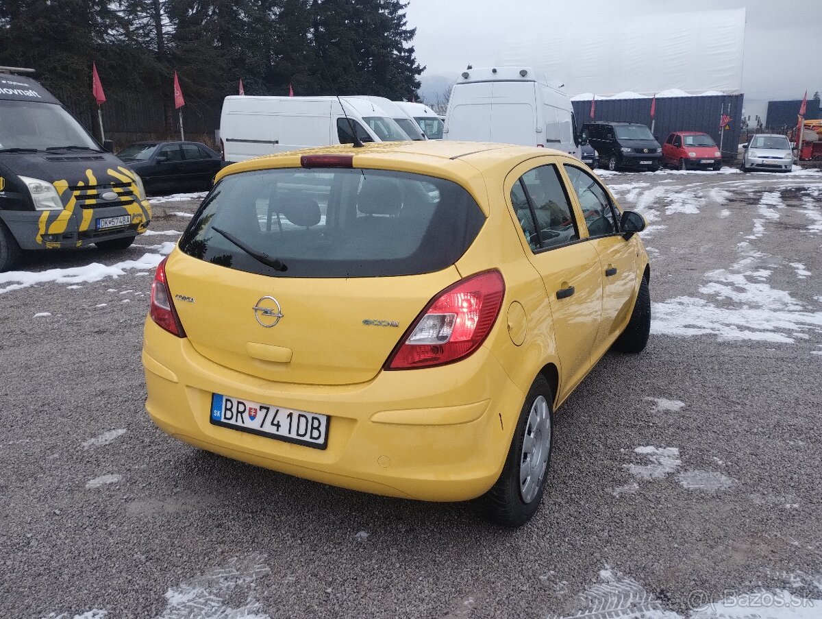Opel Corsa 1.0 12V Essentia - 4
