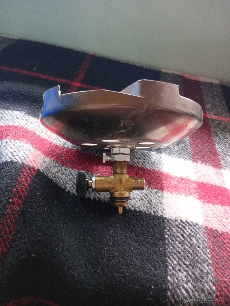 Predám plynovy varič Novy - 4