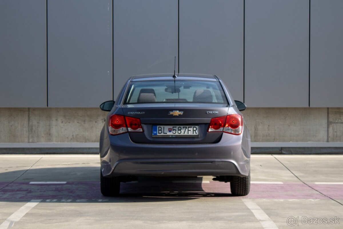 Chevrolet Cruze 1.8 16V LT - 4