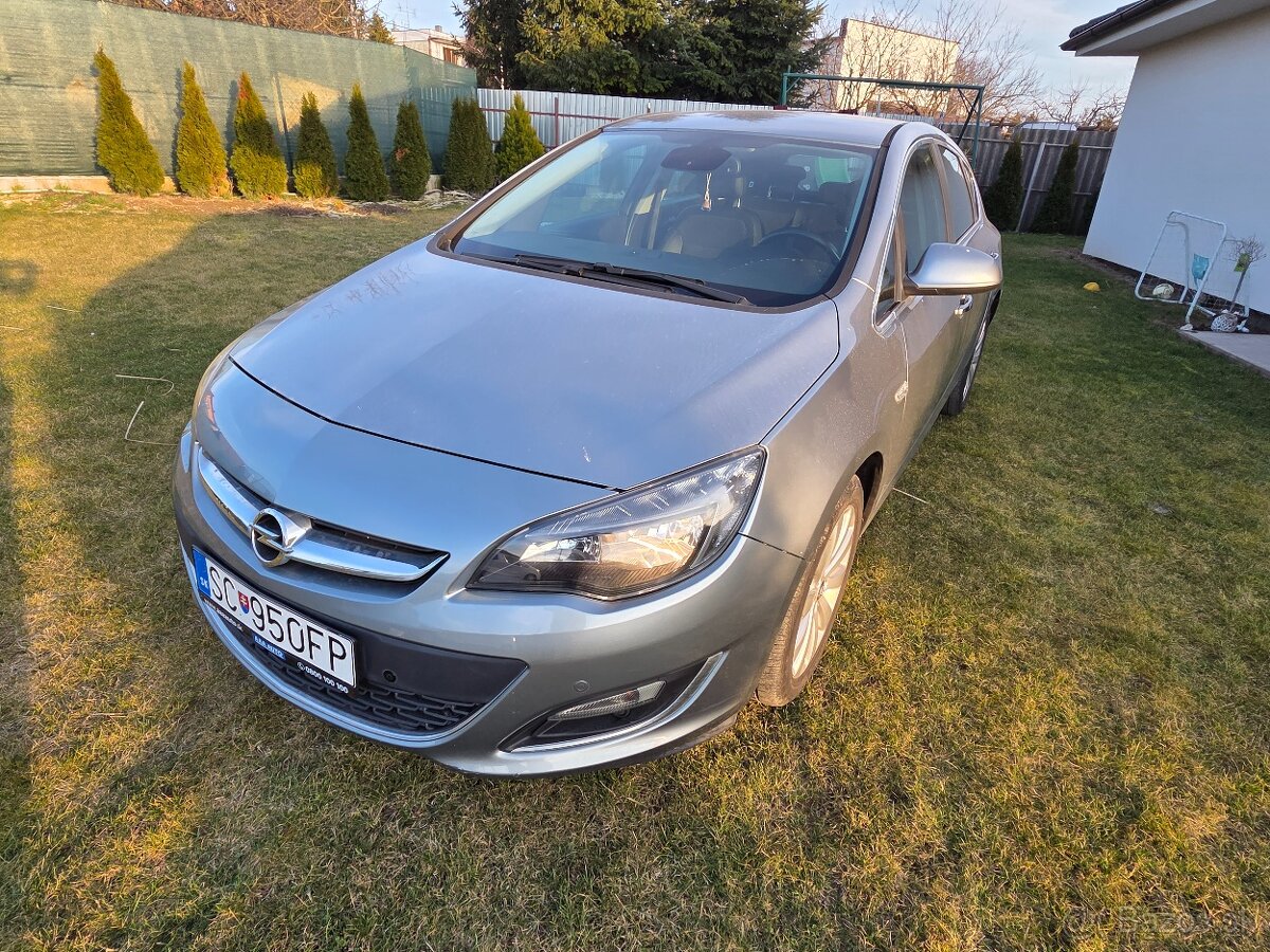 Astra J 1.4 benzín, 112000km - 4