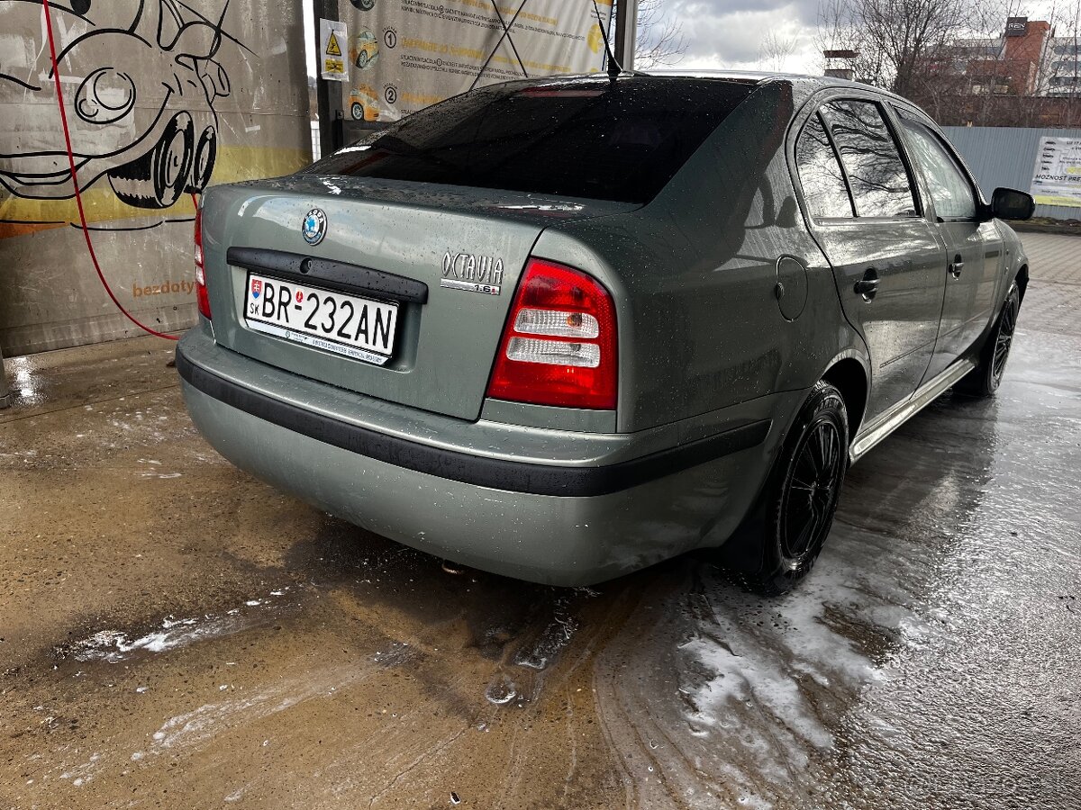 Škoda octavia 1.6 2003 - 4