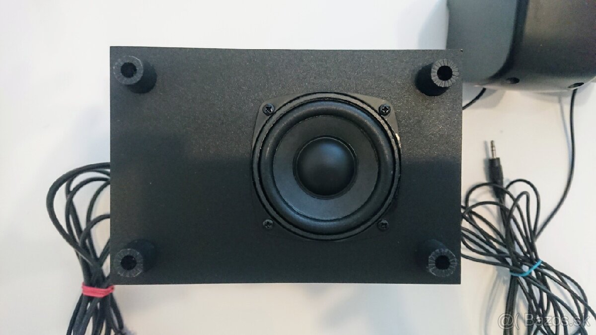 Reproduktory 2 + 1 subwoofer - 4