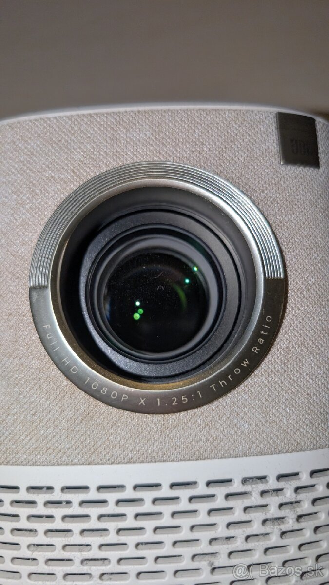 Dataprojektor Yaber T2
- 4