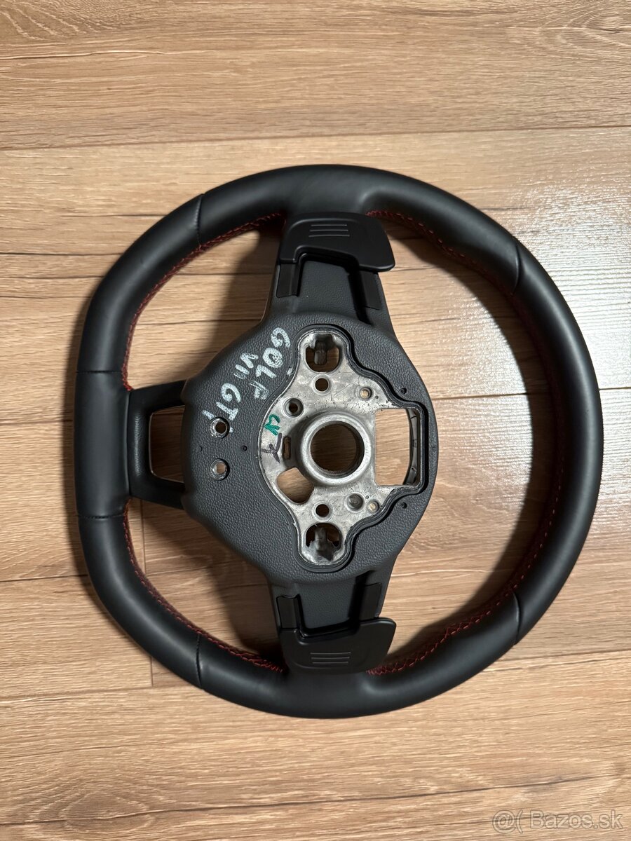 Golf 7 Volant GTI / R DSG - 4