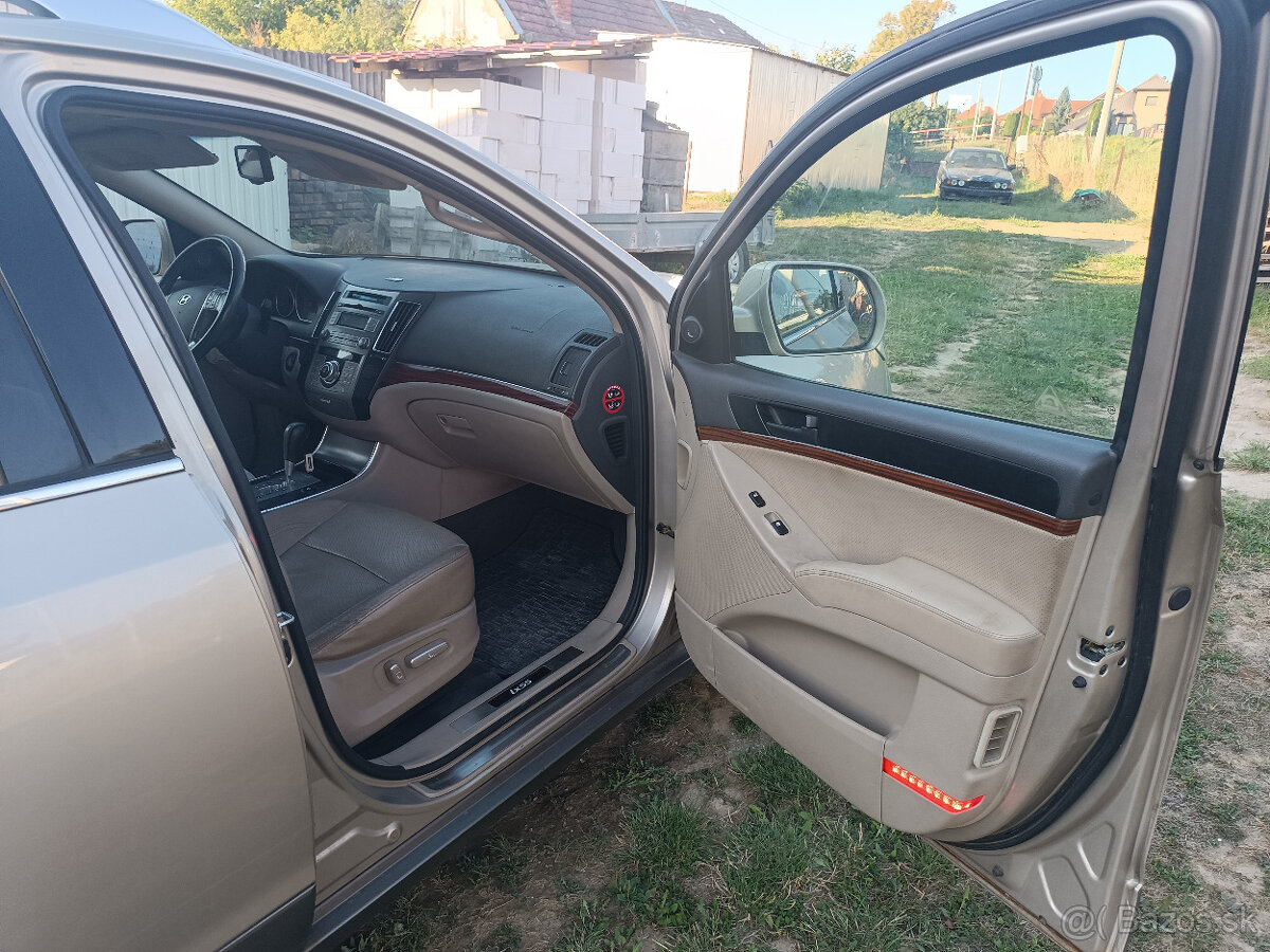 Predam Hyundai ix55 3.0 V6 crdi - 4