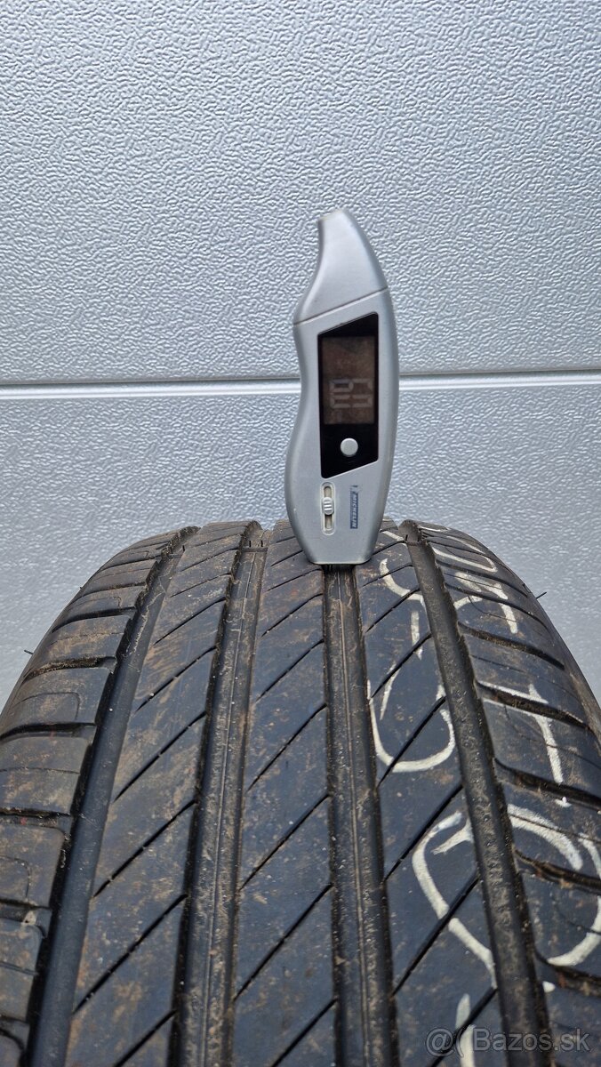 225/50R17 Kleber Dynaxer HP5 - 4