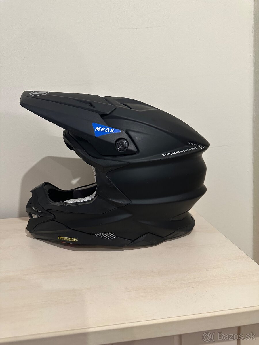 Shoei - 4