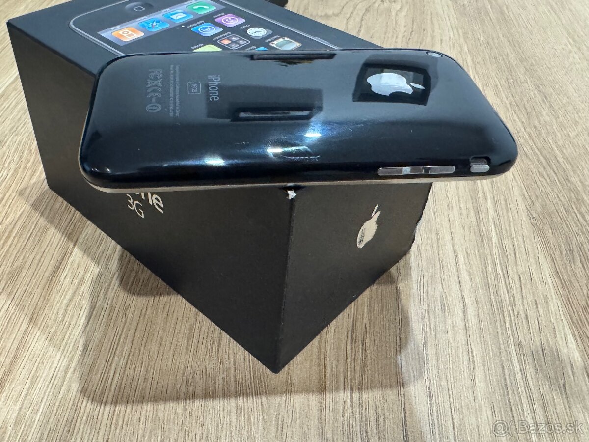 Predám iPhone 3G 16GB Black - 4
