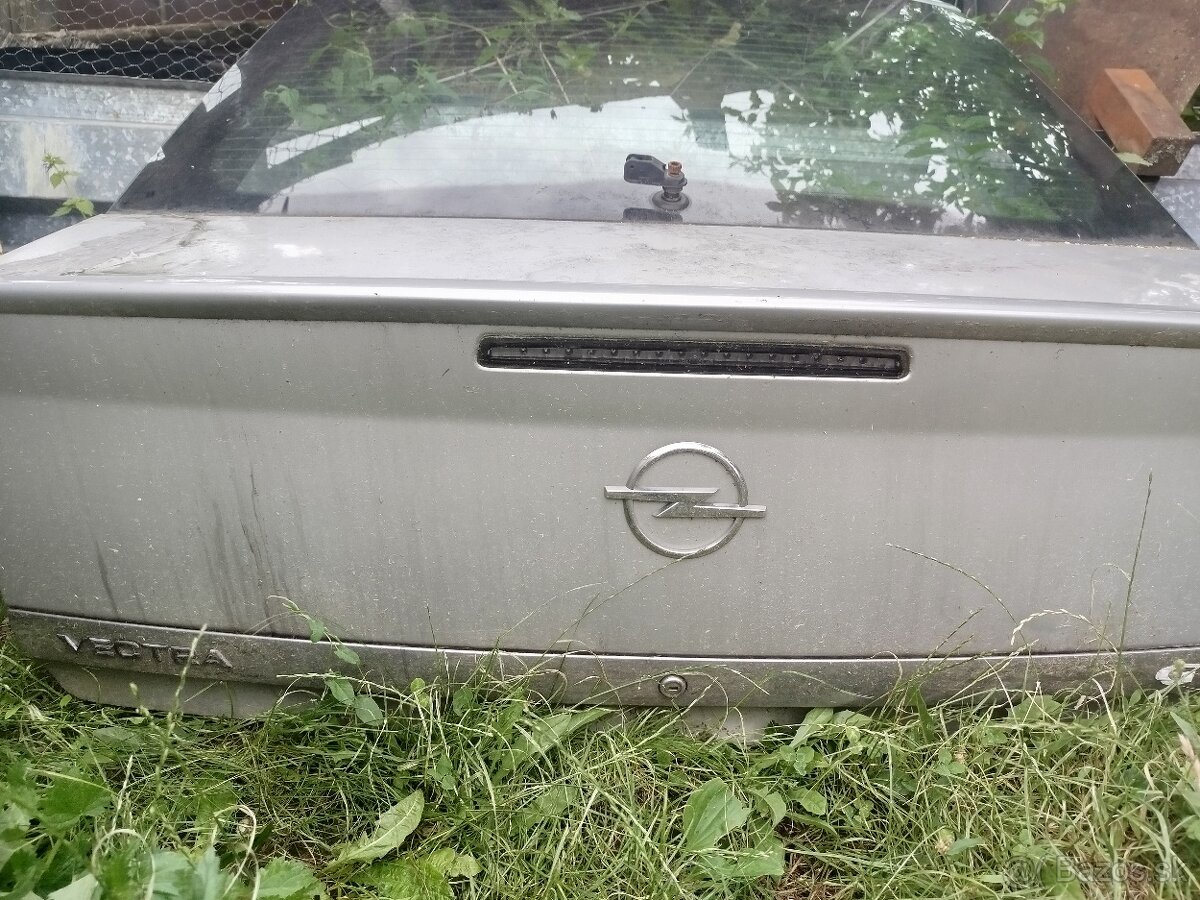 Opel Vectra 2.2dti - 4