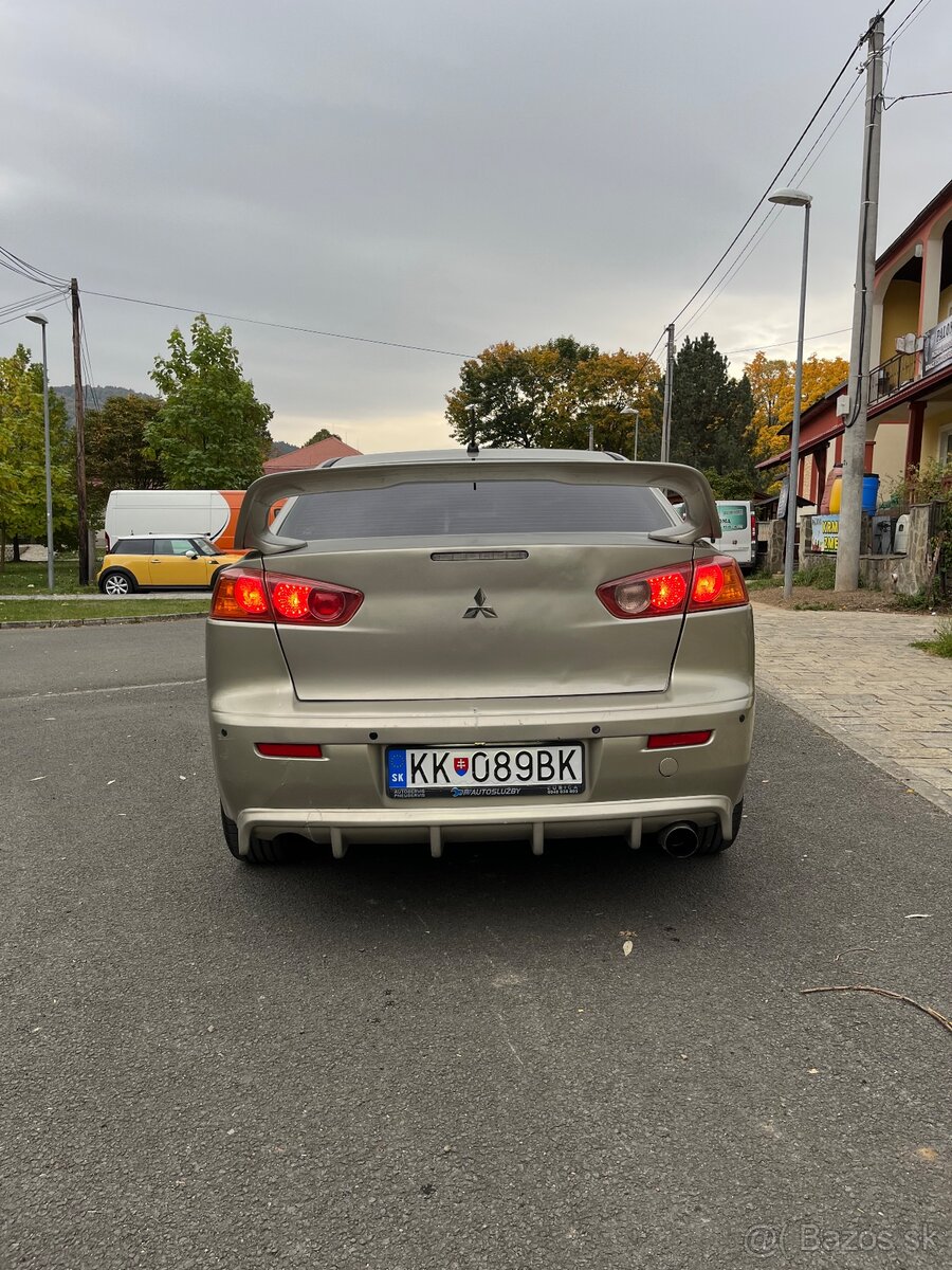 Mitsubishi lancer 1.8 mivec - 4