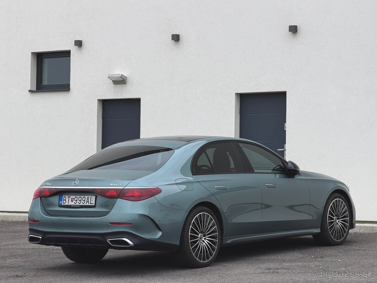 Mercedes-Benz E 220 d 4MATIC / 2025 - 4