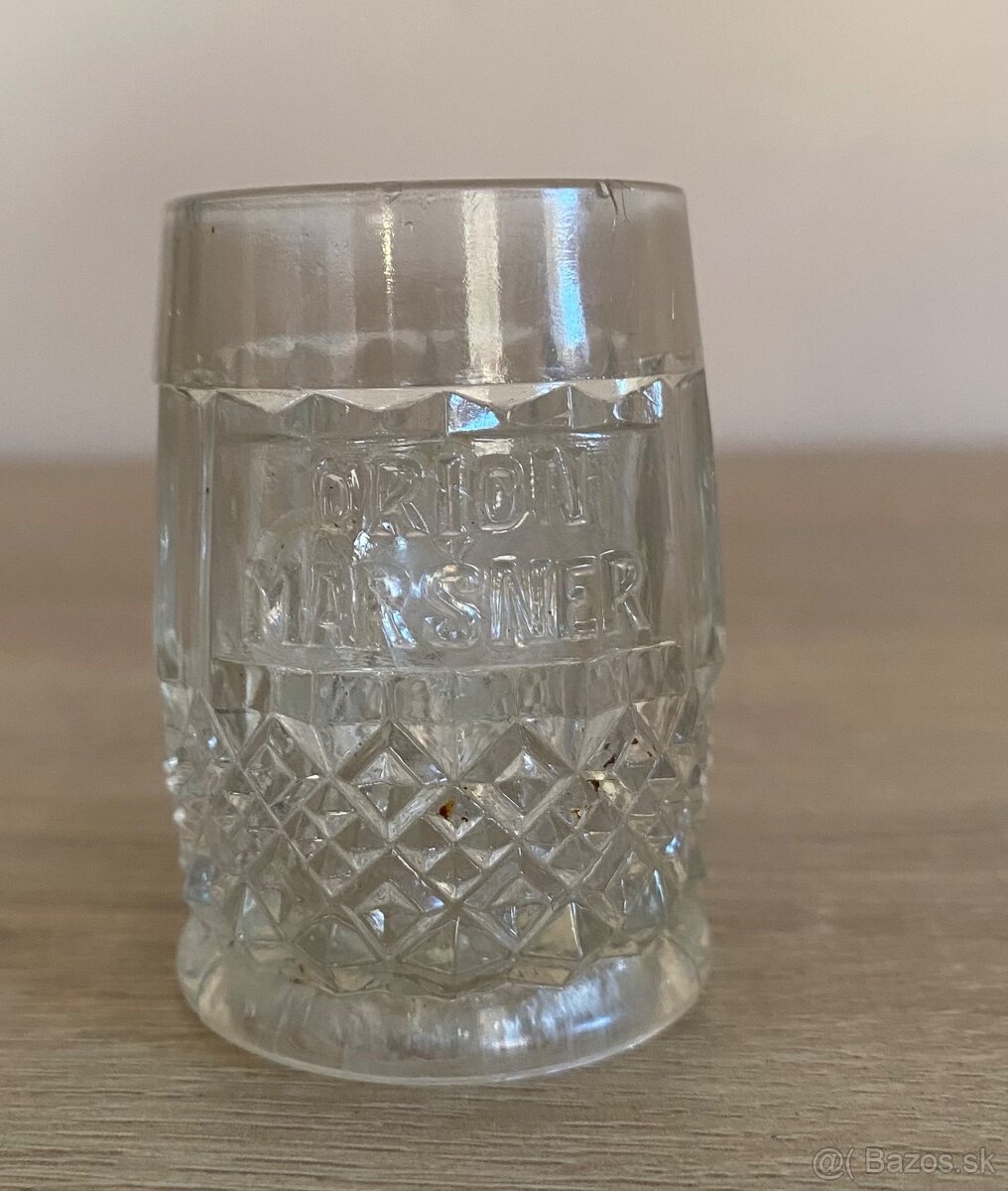 Pijačky a mix ďalších veci zo skla . - 4