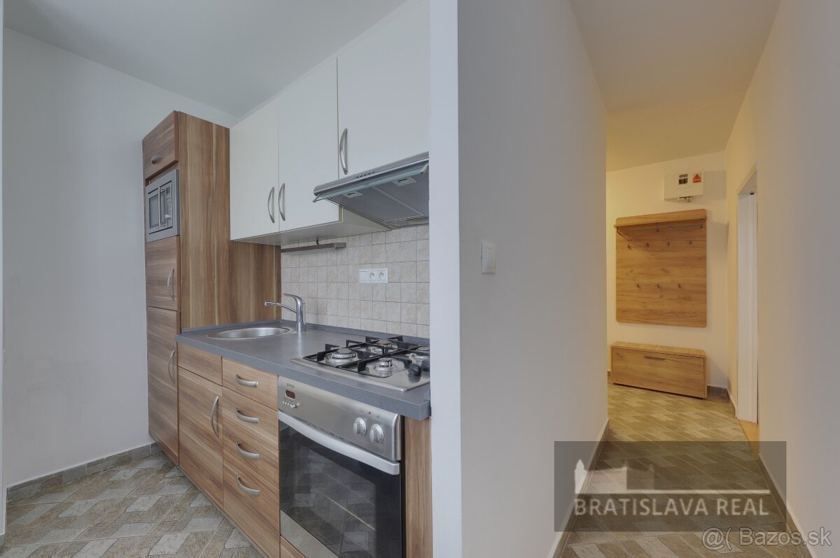 M.C.Sklodowskej - 1 izbový byt na prenájom - 4