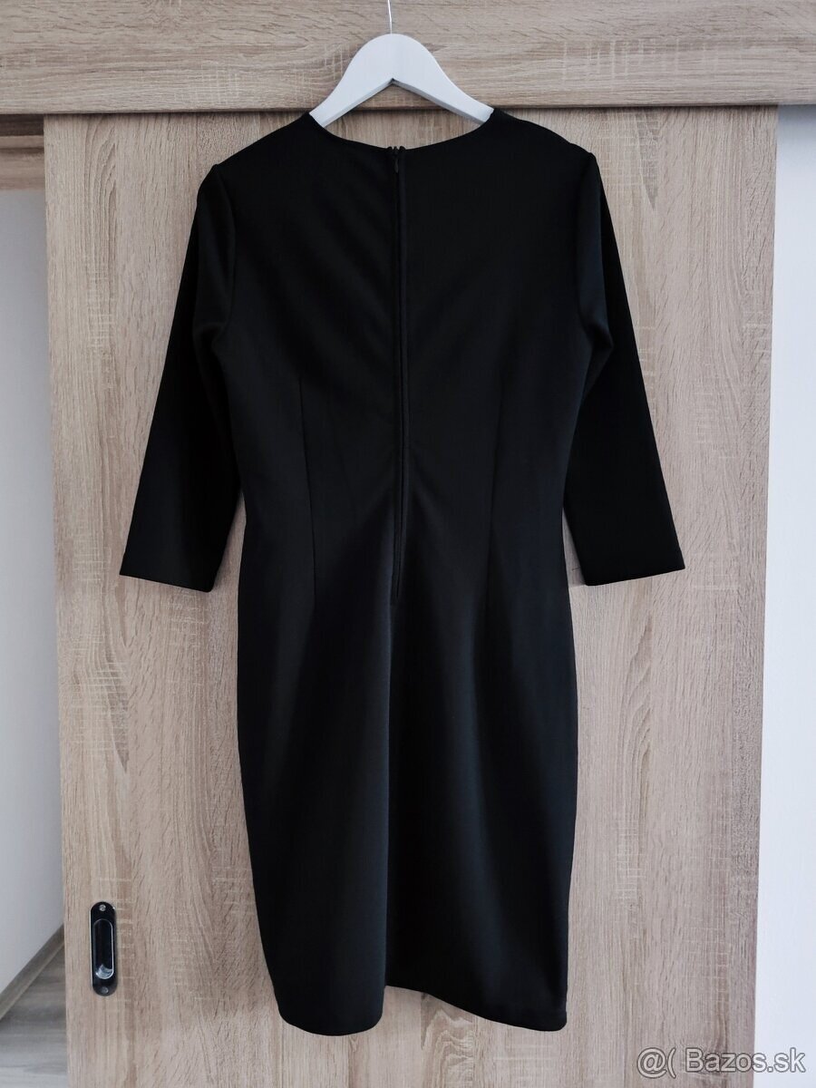 bledoružové šaty, čierne šaty, biele šaty, biela košeľa - 4