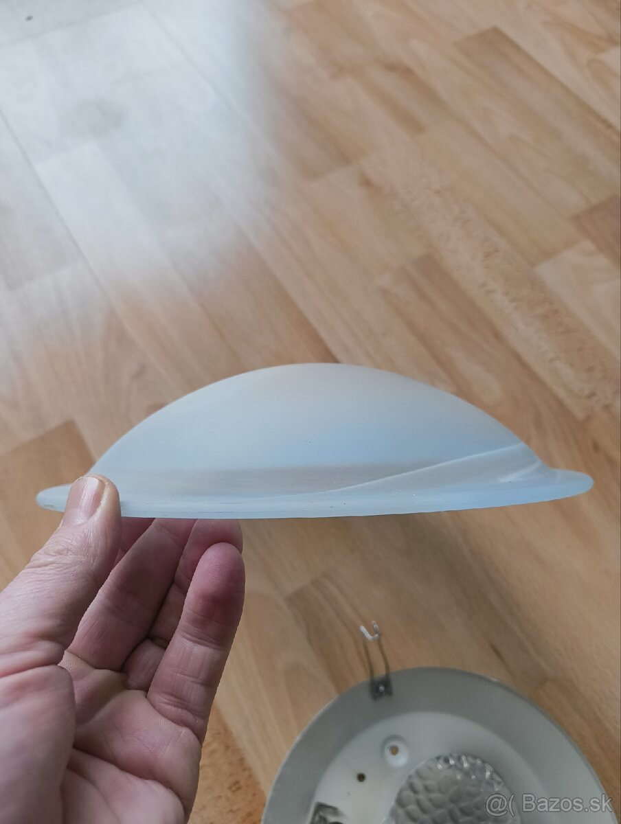 Svietidlo na strop, na stenu - 4