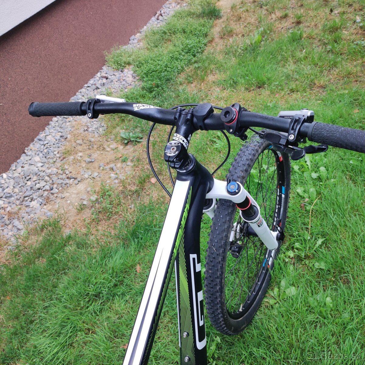 GT-Helion celoodpruženy. - 4