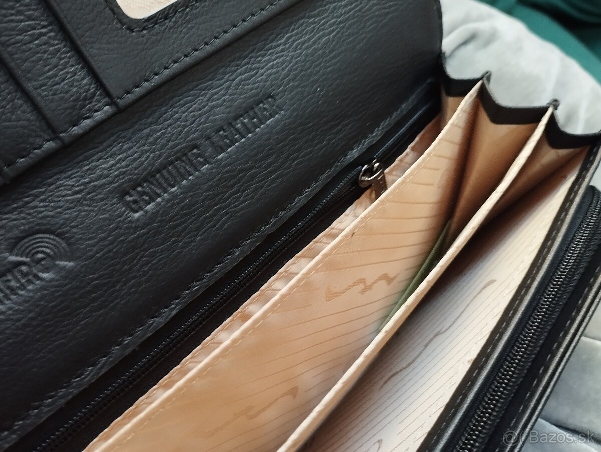 Dámska čierna peňaženka - 4