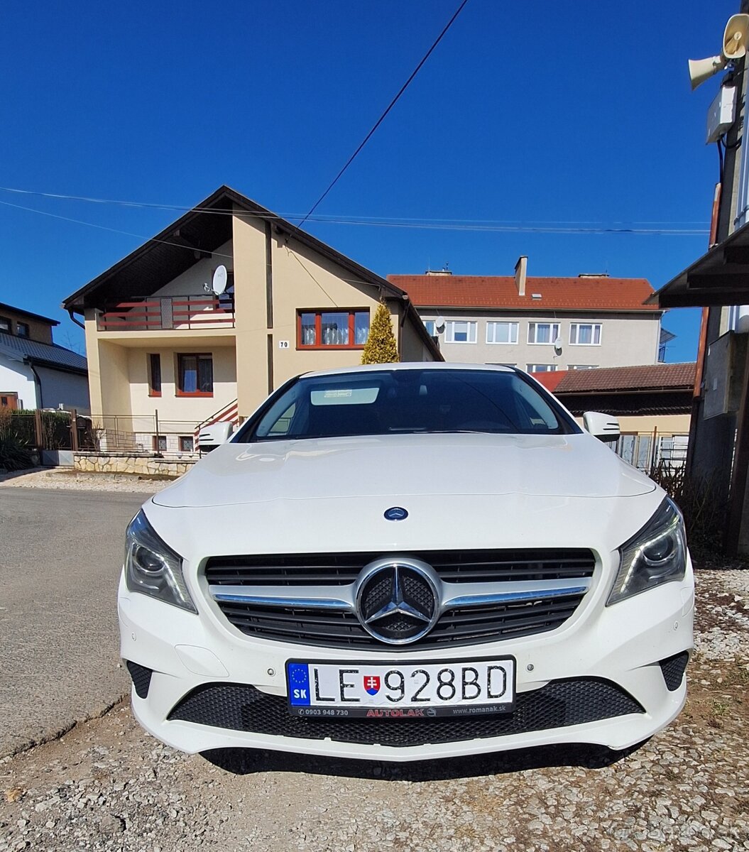 Mercedes benz cla 200 - 4