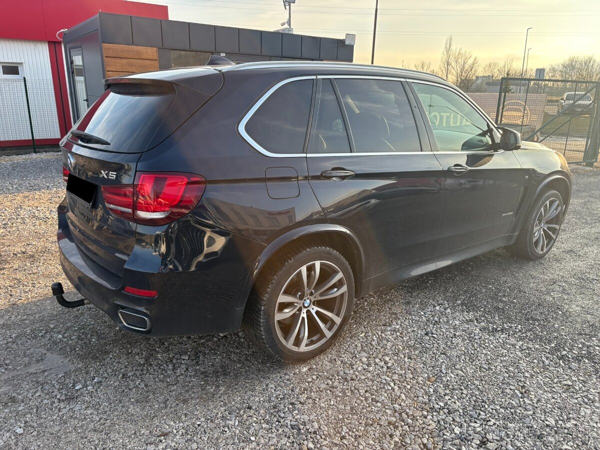 BMW X5 xDrive 40d - 4
