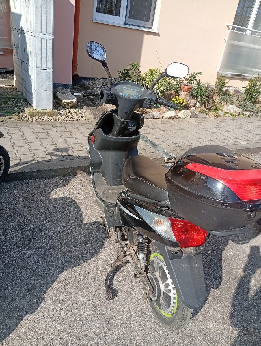 Predám elektrický skúter Lofty - 4