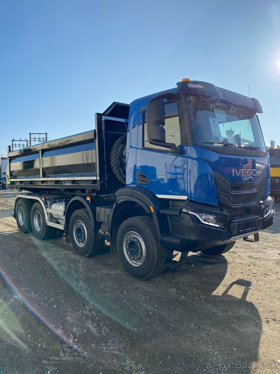 Iveco X-WAY 8x4 s nástavbou S3 - 4