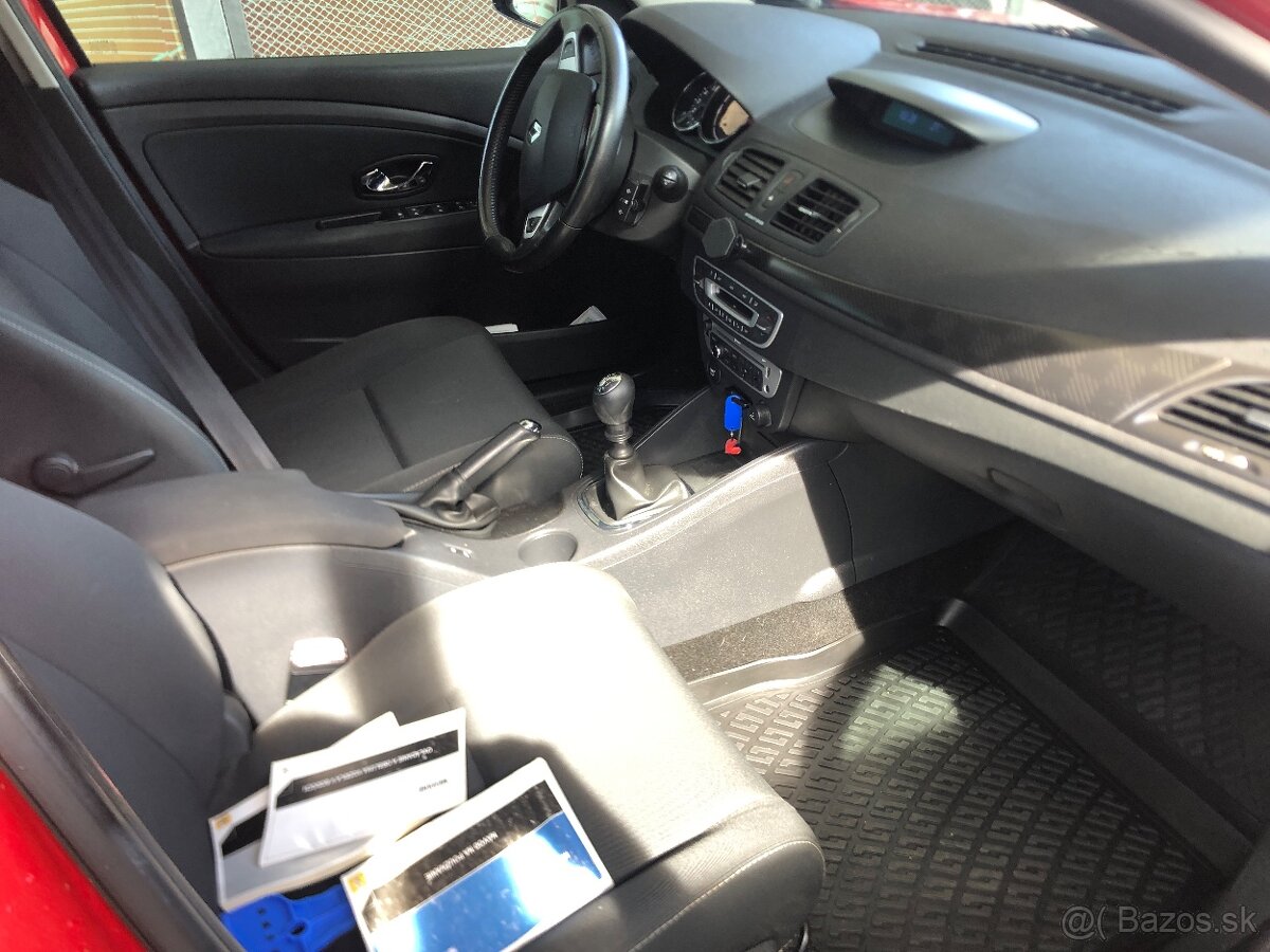 Renault megane combi 2015 - 4
