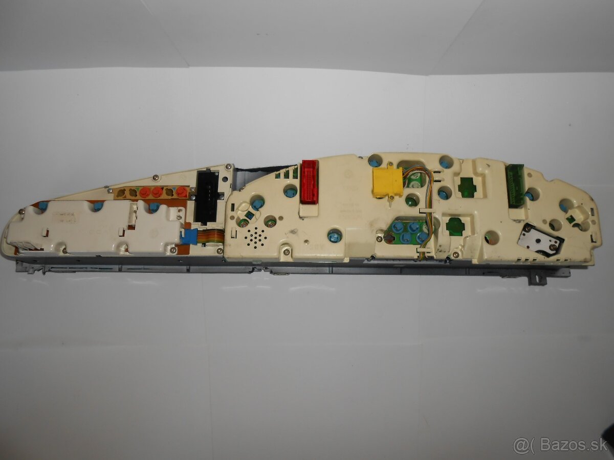 Budiky Audi A6 C4 / benzinové, V6 / - 4