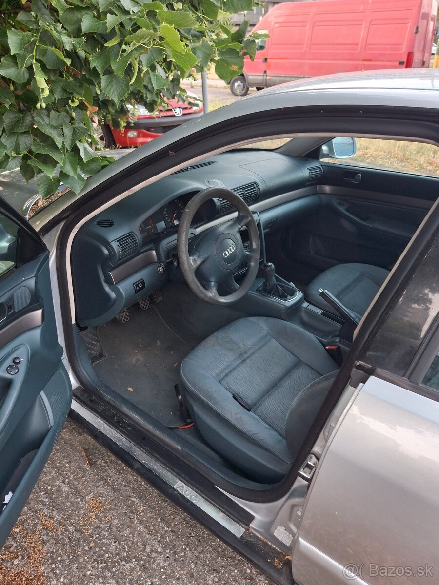 Predám AUDI A4 - 4