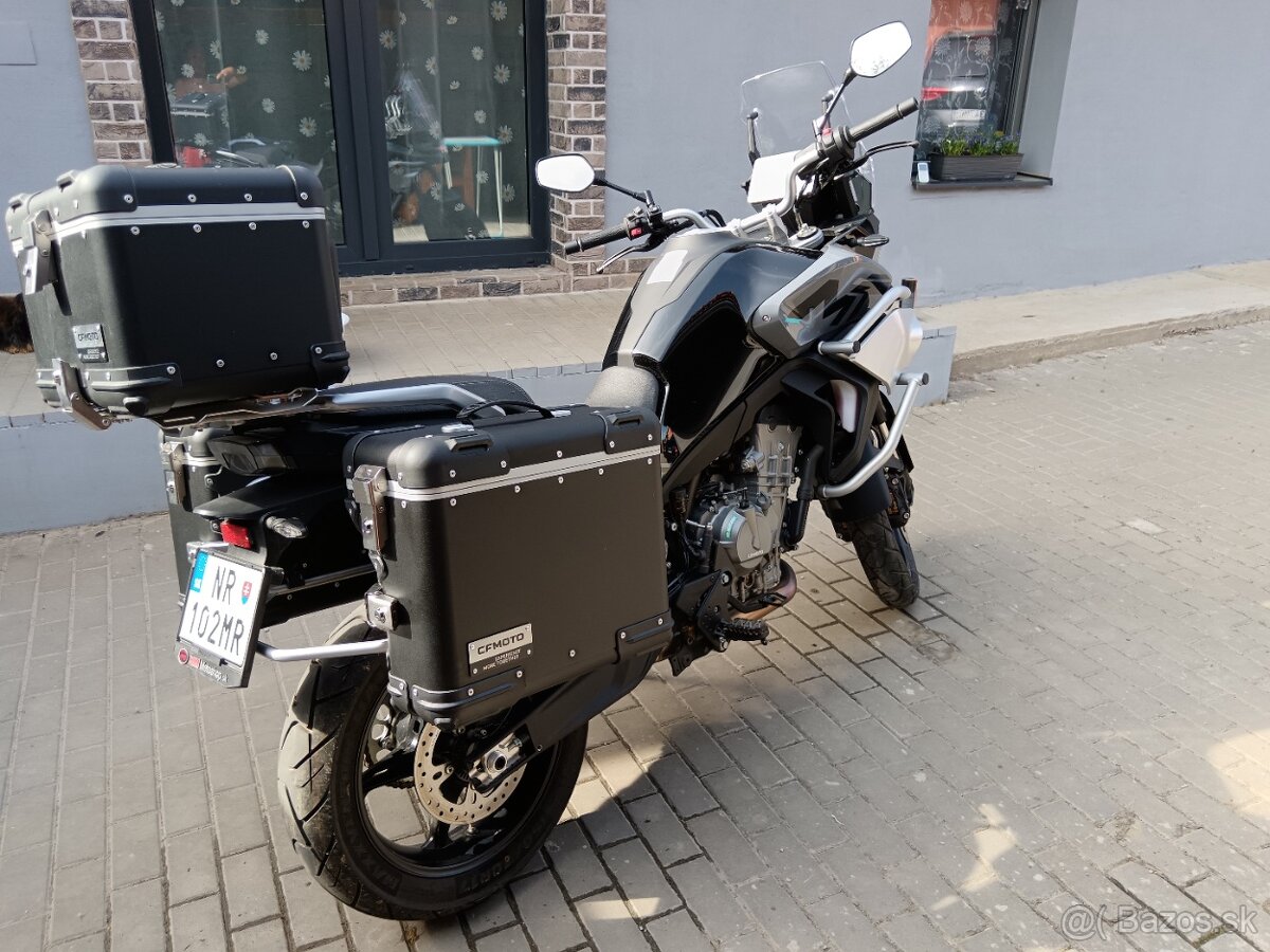 CFMOTO 800MT - 4