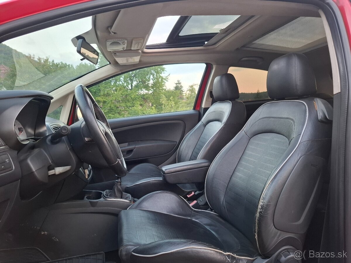 Fiat Grande Punto - 4