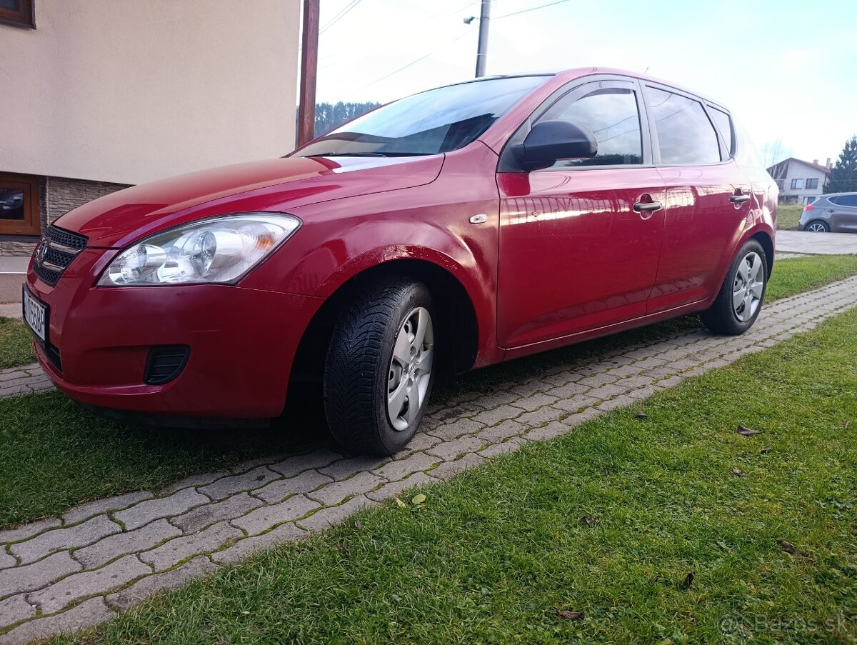 Predám kiu ceed - 4