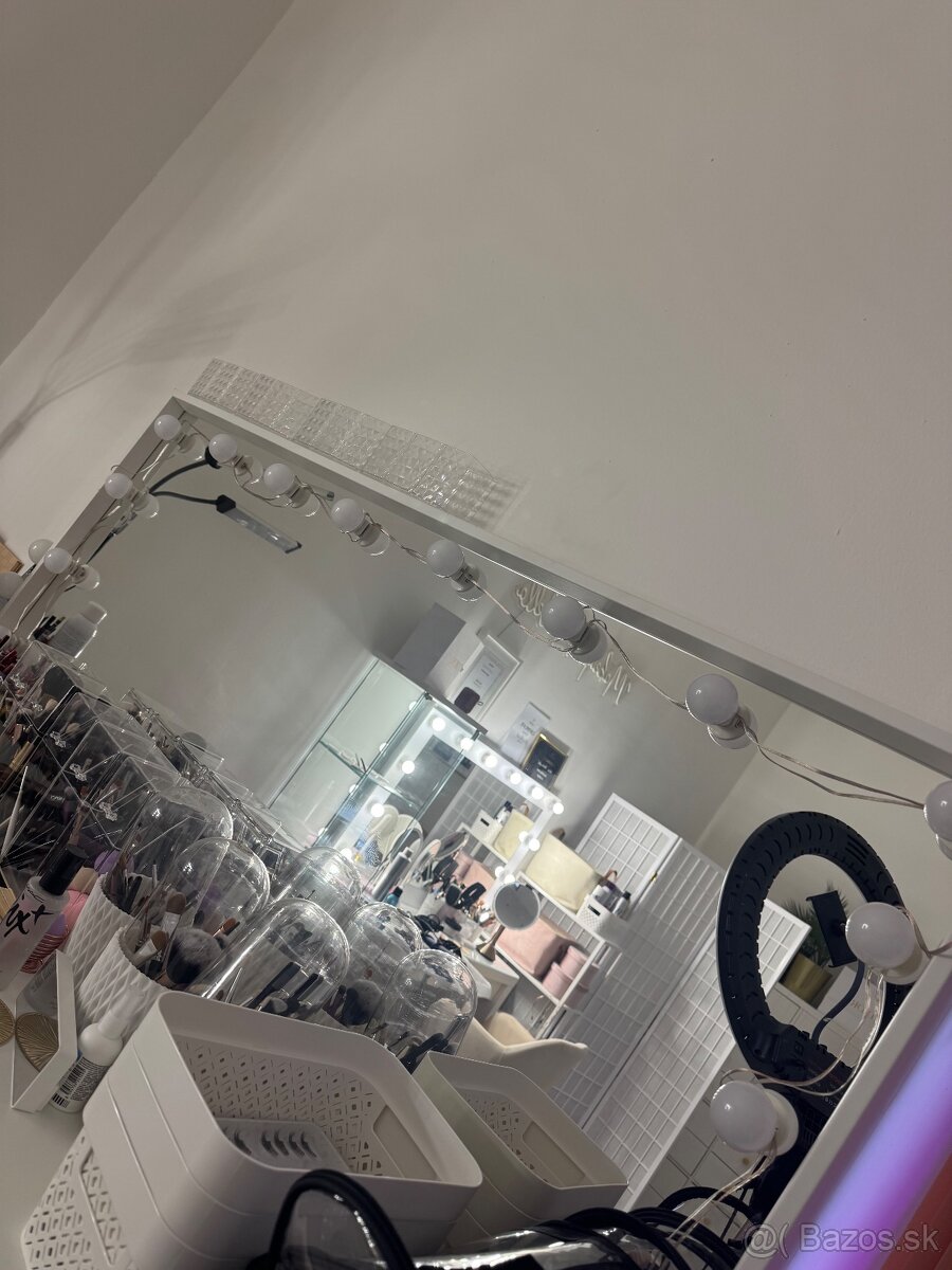 Zrkadlo s osvetlenim - 4