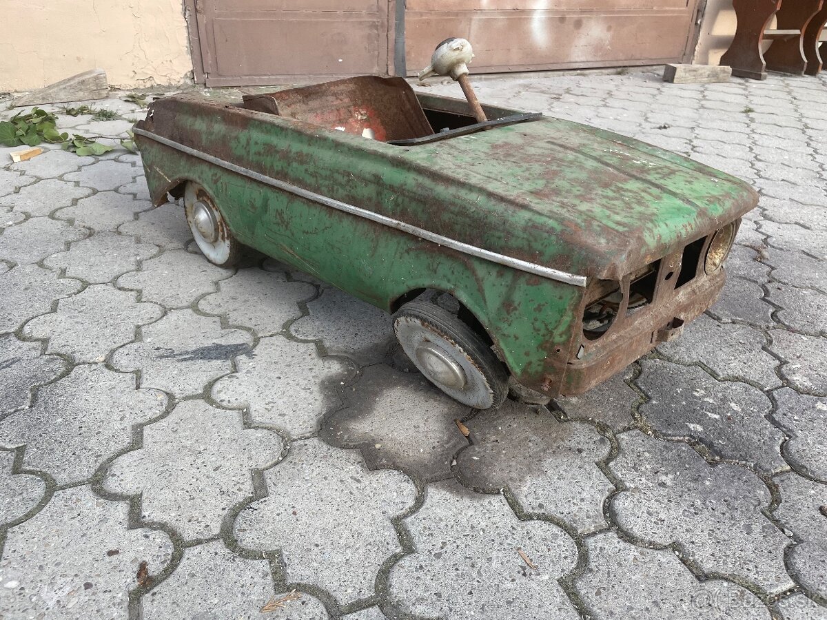 Šlapací Moskvič - 4