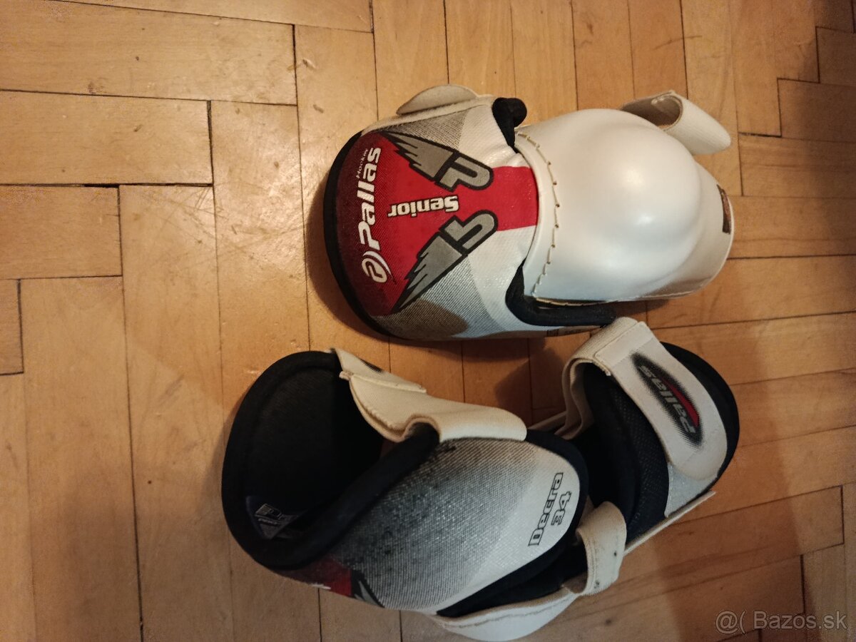 Hokejová výstroj - 4