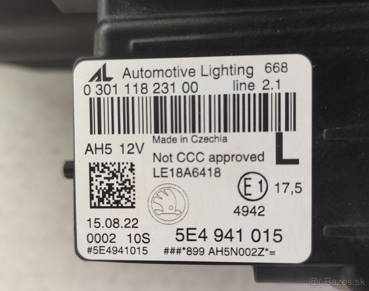 Škoda Octavia 4 ľavé predné LED svetlo - 4