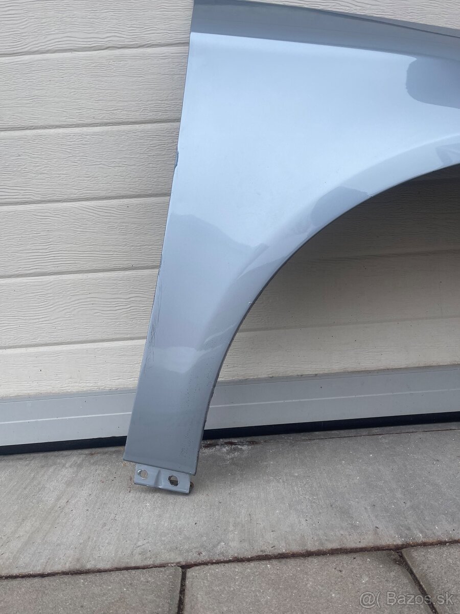 Predný blatník VW Passat B6 LB5M - 4